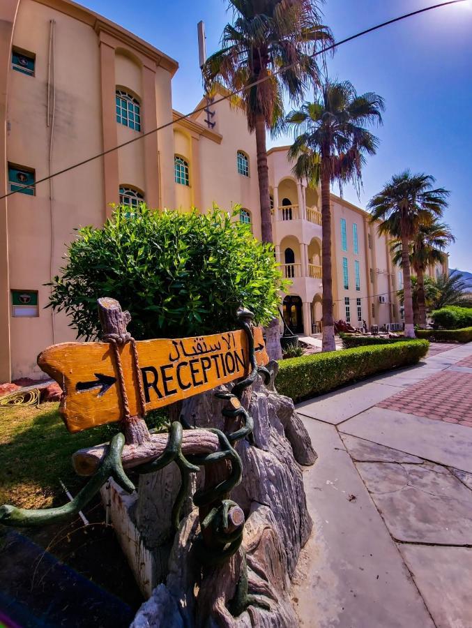 Khasab Hotel Exterior foto